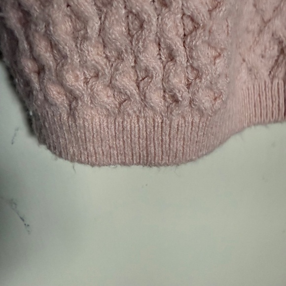 Caslon Pink Cable Knit Crewneck Sweater Size Medium - Picture 4 of 8